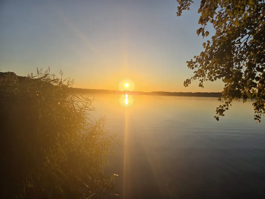 See in Brandenburg bei Sonnenuntergang